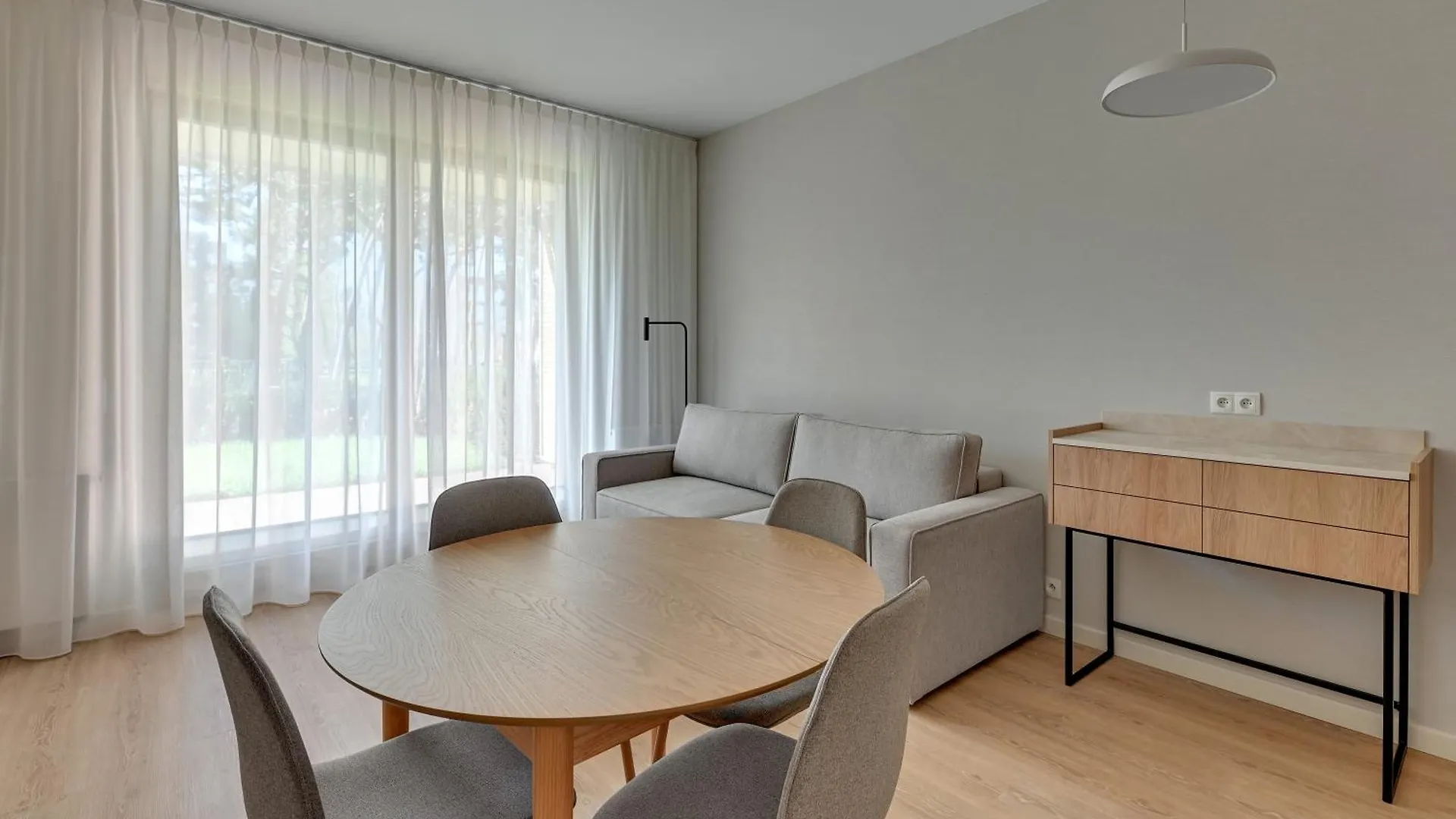 Apartment Nadmorski Dwor - Apartamenty Przy Plazy Gdansk